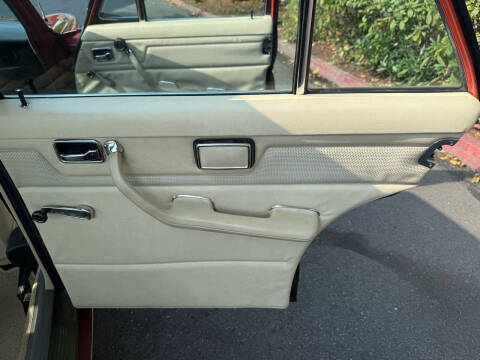 1973 Mercedes-Benz 220