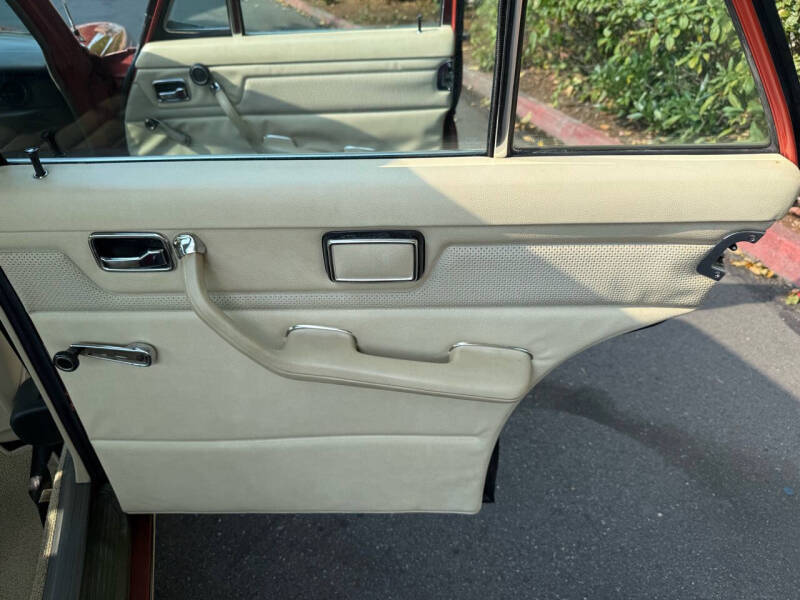 1973 Mercedes-Benz 220