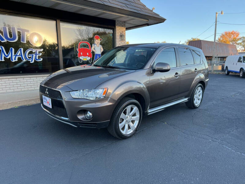 2012 Mitsubishi Outlander null photo 5