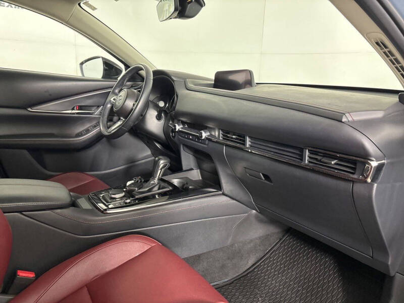 2022 Mazda CX-30 2.5 S Carbon Edition