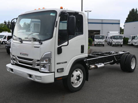 2024 Isuzu NPR HD 1F3