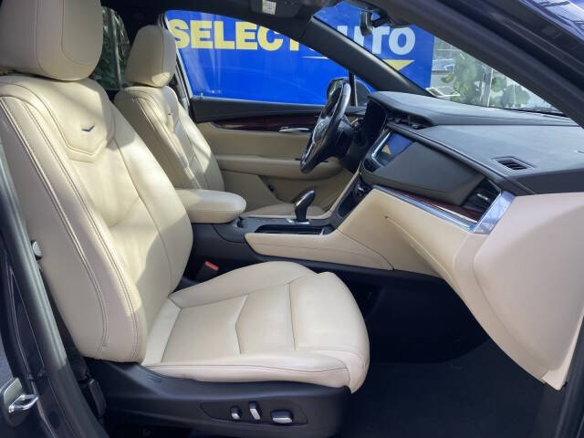 2018 Cadillac XT5 Premium Luxury