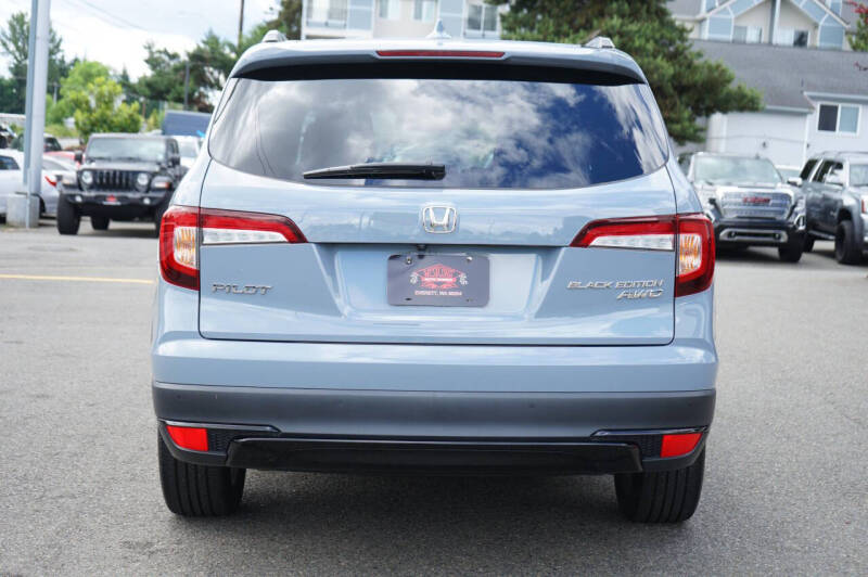 2022 Honda Pilot Black Edition