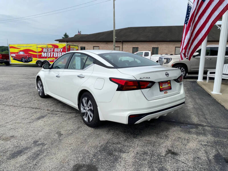2022 Nissan Altima 2.5 S
