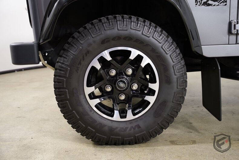 1991 Land Rover Defender