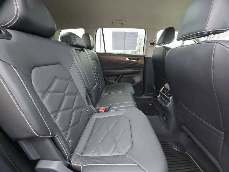 2025 Volkswagen Atlas SE 4Motion