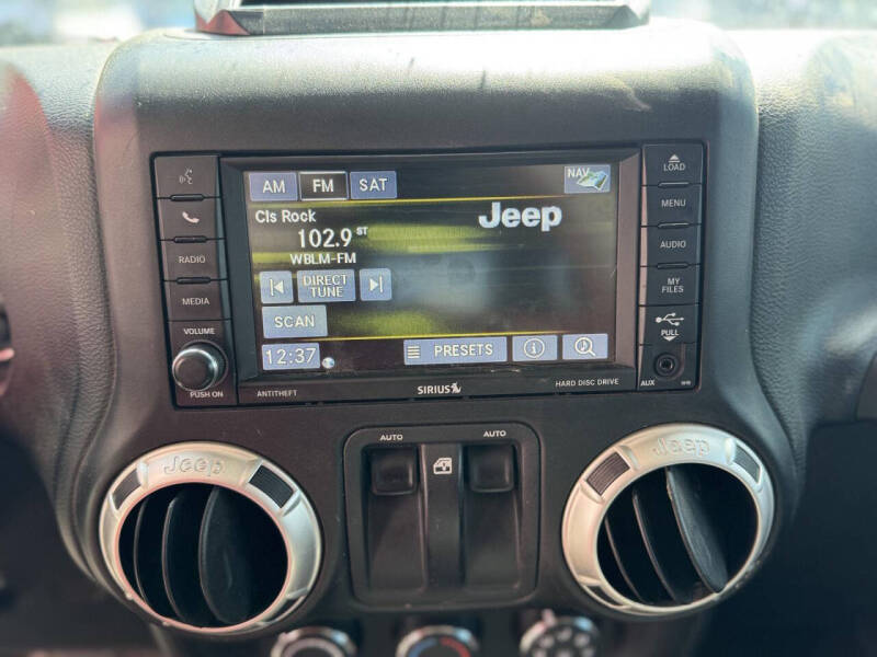 2017 Jeep Wrangler Sahara