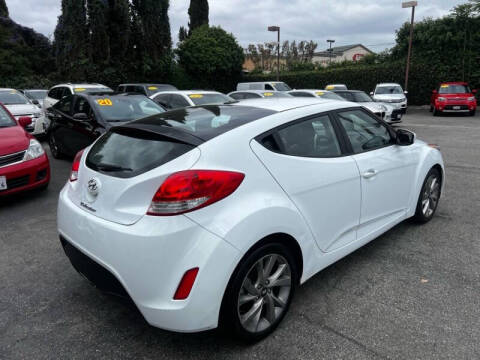 2017 Hyundai Veloster