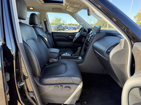 2022 Infiniti QX80 Luxe