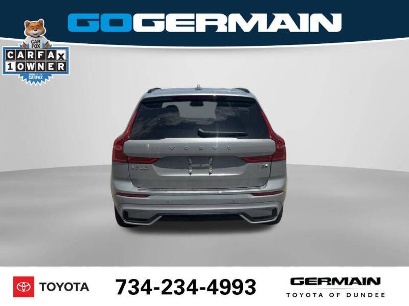 2025 Volvo XC60 T8 Plus Dark Theme