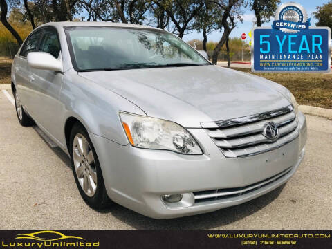 2005 Toyota Avalon for sale at LUXURY UNLIMITED AUTO SALES in San Antonio TX