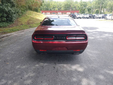 2021 Dodge Challenger SXT