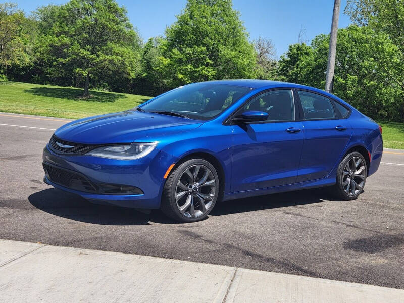 2015 Chrysler 200 for sale at Superior Auto Sales in Miamisburg OH