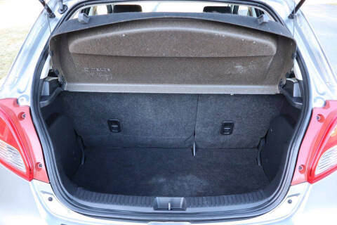 2012 Mazda MAZDA2 Touring