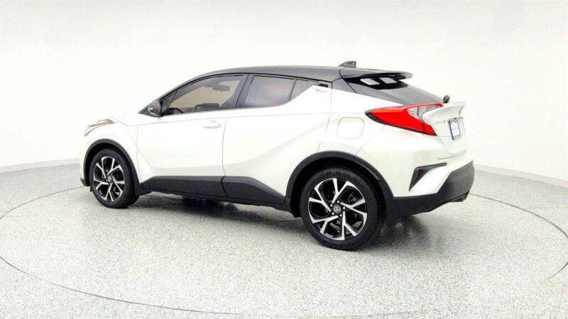 2020 Toyota C-HR XLE