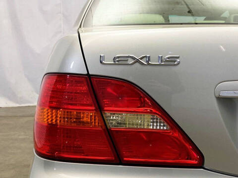 2002 Lexus LS 430