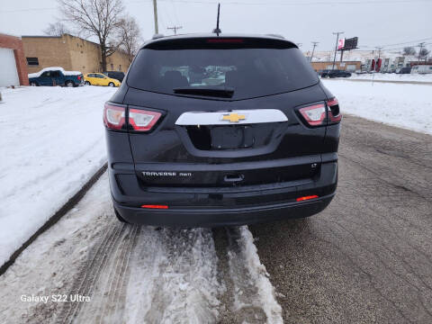 2017 Chevrolet Traverse LT