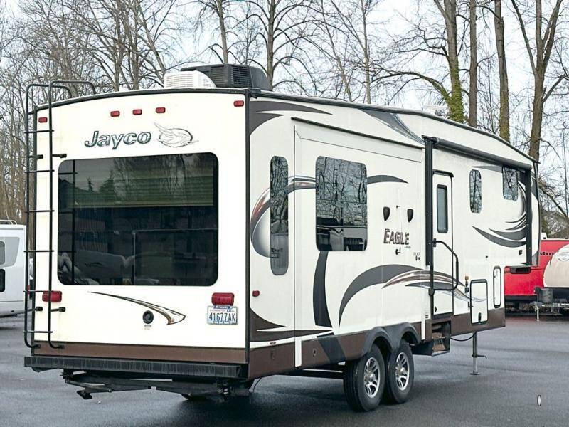 2015 Eagle 31 5RLTS