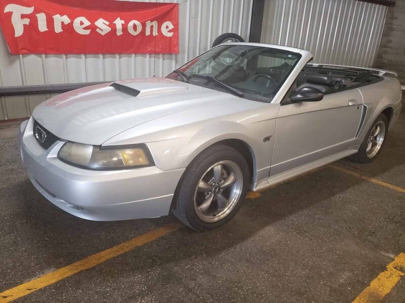 2003 Ford Mustang GT Deluxe