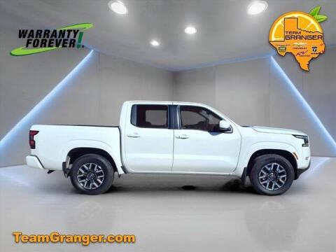 2024 Nissan Frontier SL