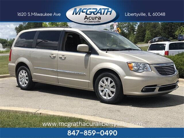 2016 Chrysler Town and Country Touring