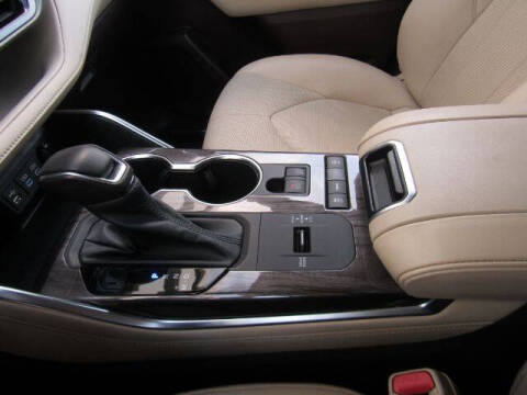 2022 Toyota Highlander Limited