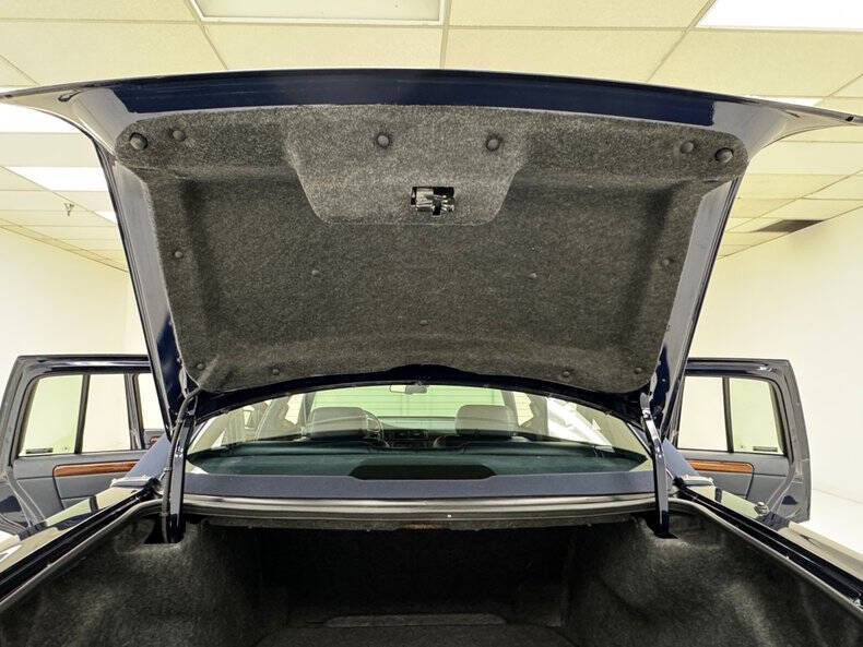 1997 Cadillac DeVille D'elegance