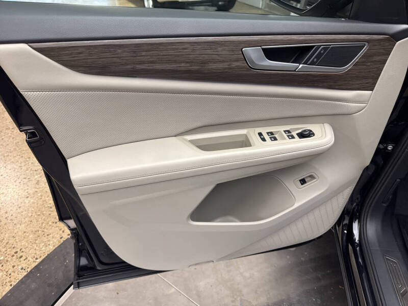 2024 Volkswagen Atlas SEL 4Motion