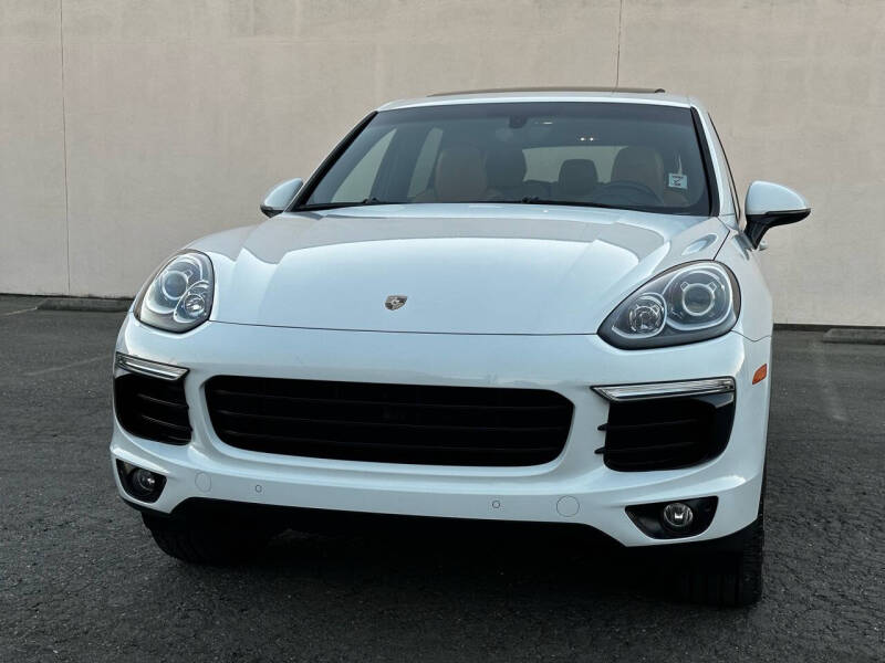 2016 Porsche Cayenne for sale at Zaza Carz Inc in San Leandro CA