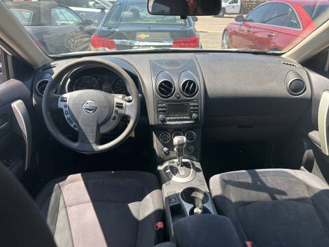 2013 Nissan Rogue SV