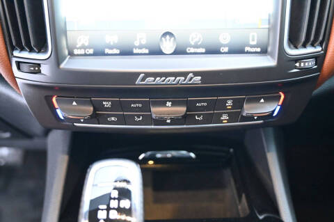 2020 Maserati Levante