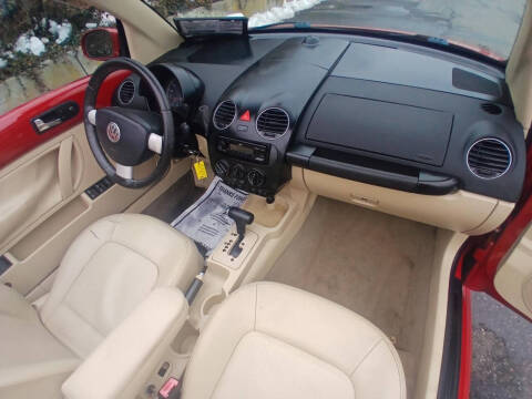 2009 Volkswagen New Beetle Convertible