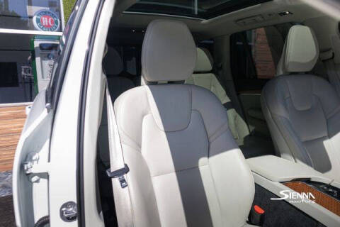 2022 Volvo XC90 Recharge T8 Inscription Expression 7P