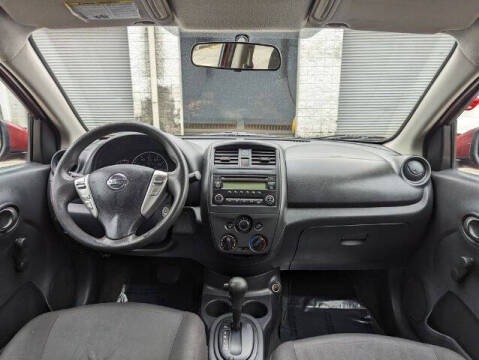 2017 Nissan Versa 1.6 S Plus