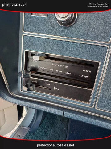 1976 Ford Thunderbird 2D Hardtop