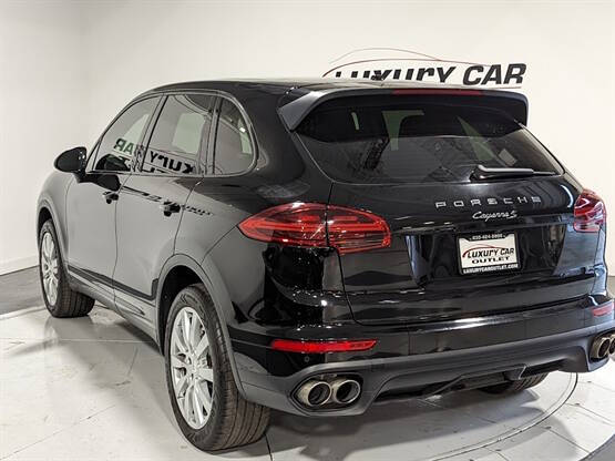 2016 Porsche Cayenne S