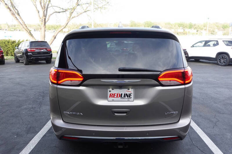 2018 Chrysler Pacifica Limited