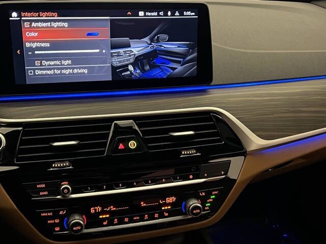 2023 BMW 5 Series 530i