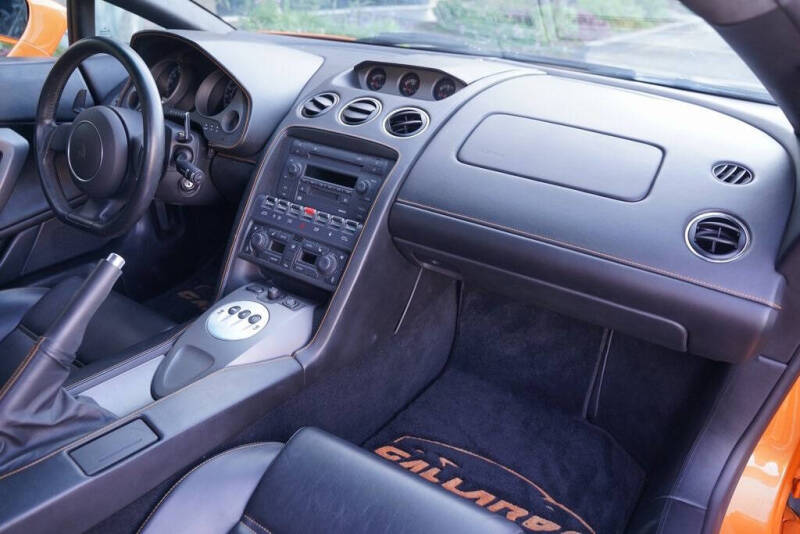 2004 Lamborghini Gallardo