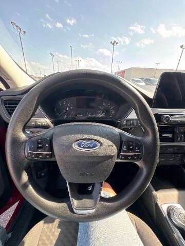 2022 Ford Escape SE