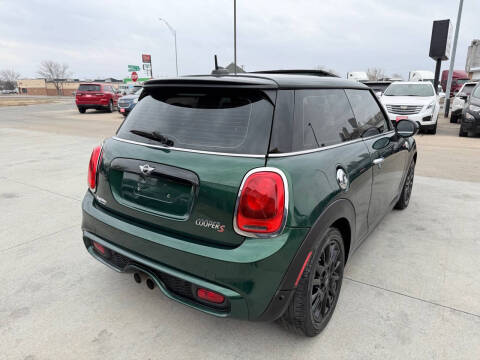 2018 MINI Hardtop 2 Door Cooper S