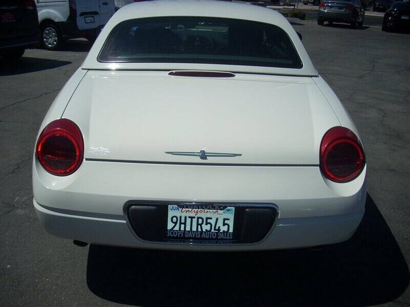 2002 Ford Thunderbird Deluxe