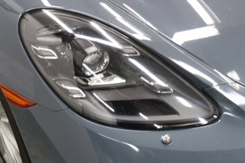 2018 Porsche 718 Cayman