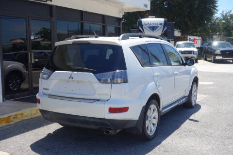 2010 Mitsubishi Outlander SE
