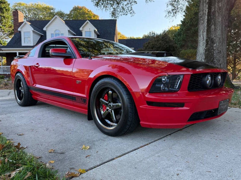 2006 Ford Mustang GT Deluxe