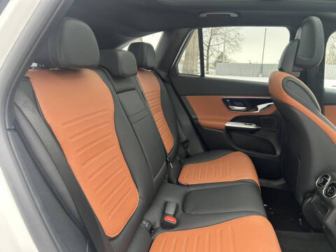 2025 Mercedes-Benz GLC GLC 300 4MATIC