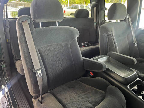 2002 Chevrolet Silverado 1500 LS