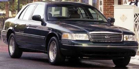 2001 Ford Crown Victoria for sale at SCOTT EVANS CHRYSLER DODGE in Carrollton GA