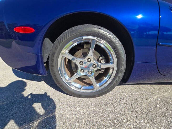 2004 Chevrolet Corvette