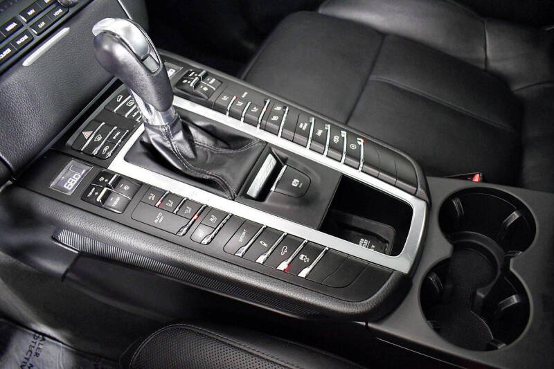 2017 Porsche Macan GTS